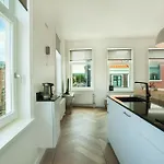 Stayci Serviced Denneweg * Den Haag