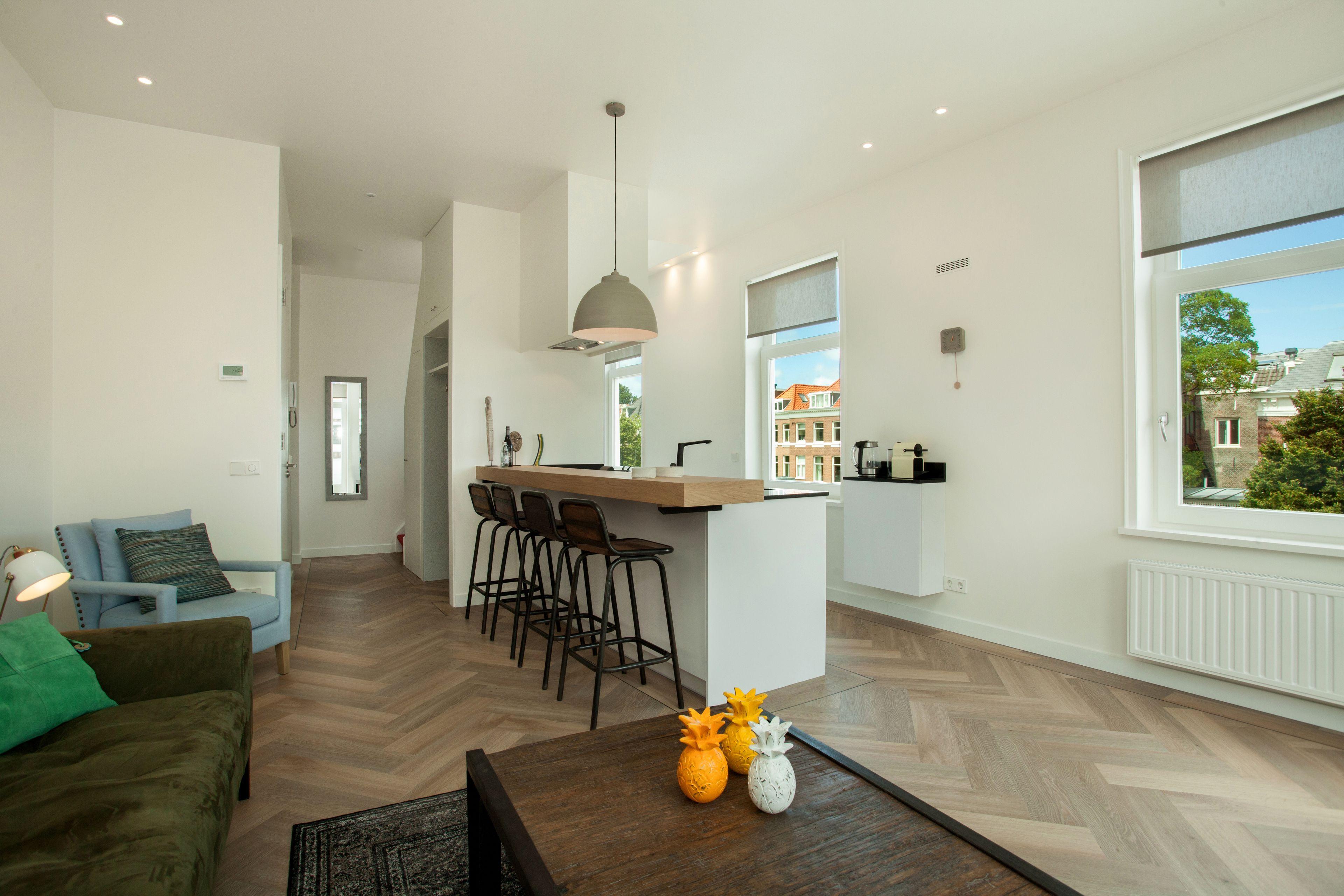 Stayci Serviced Denneweg Apartment